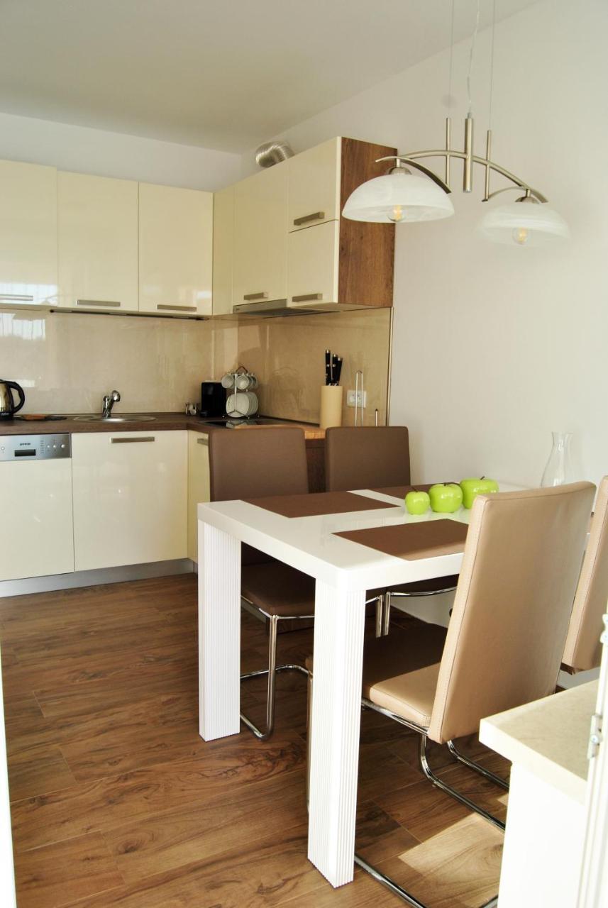 פאז'אנה Marco Apartments מראה חיצוני תמונה