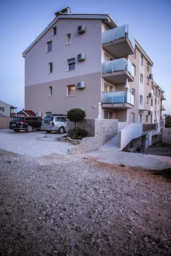 פאז'אנה Marco Apartments מראה חיצוני תמונה